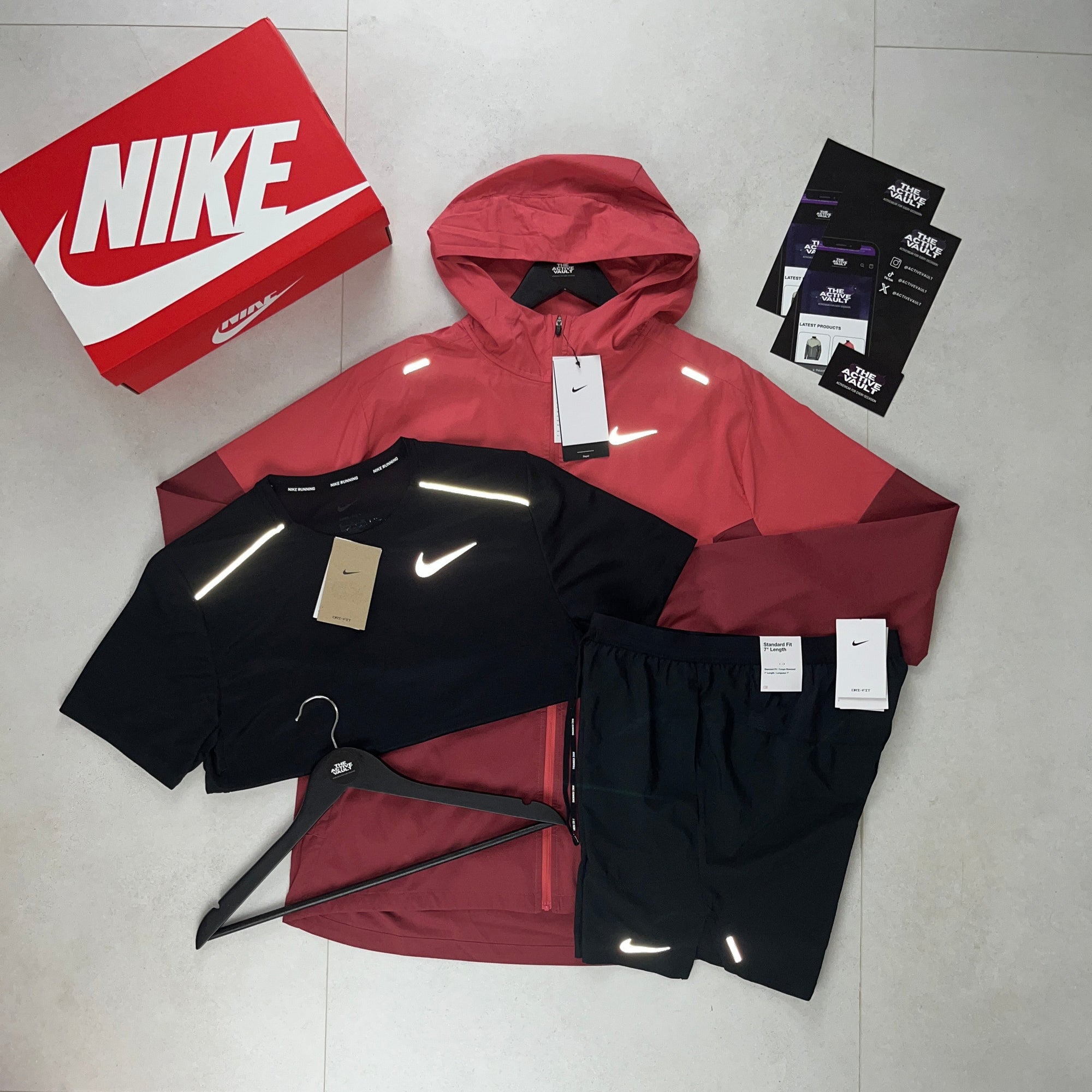 Nike Miler T-Shirt - Windrunner - Flex Stride Shorts Outfit - Black / Adobe Red / Black - Active Vault