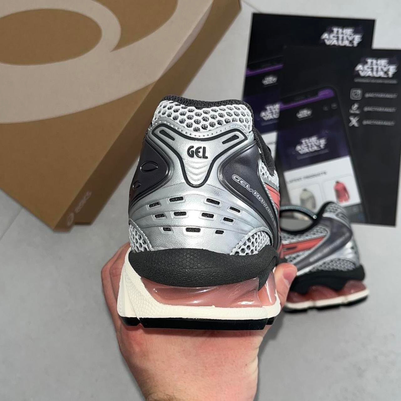 ASICS GEL-KAYANO 14 Trainers - White/Papaya Orange