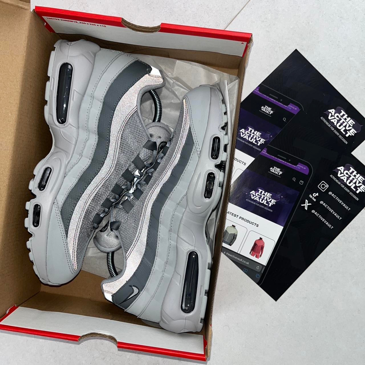 Nike Air Max 95 Trainers - Light Smoke Grey