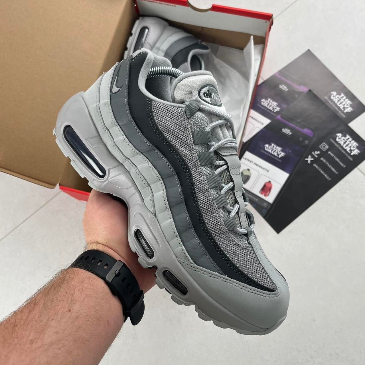 Nike Air Max 95 Trainers - Light Smoke Grey