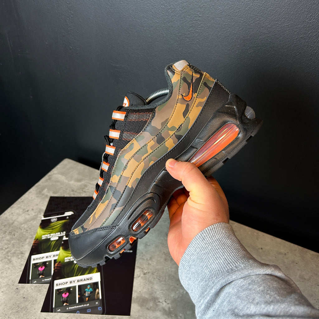 Nike Air Max 95 Trainers - Old Moss Camo