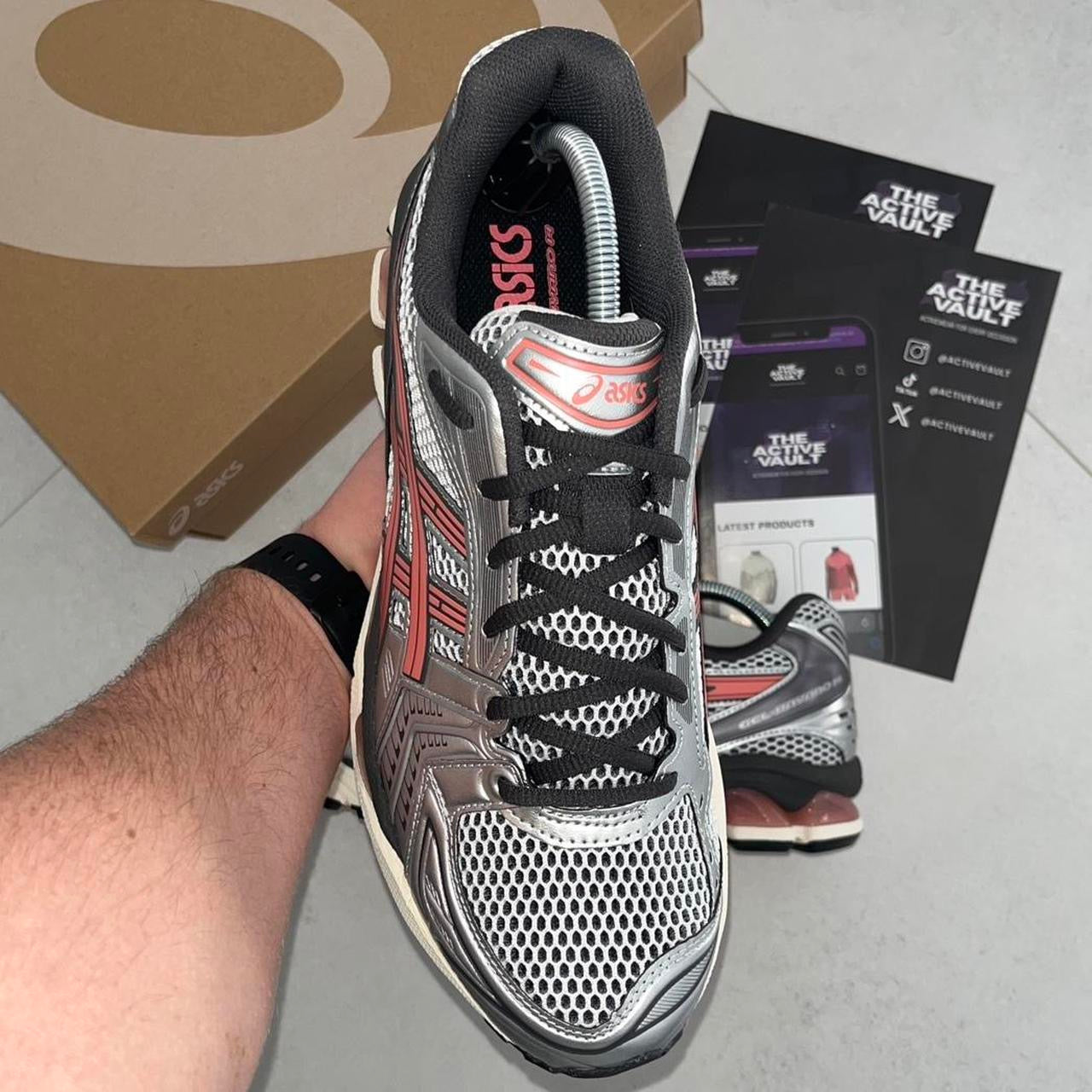 ASICS GEL-KAYANO 14 Trainers - White/Papaya Orange
