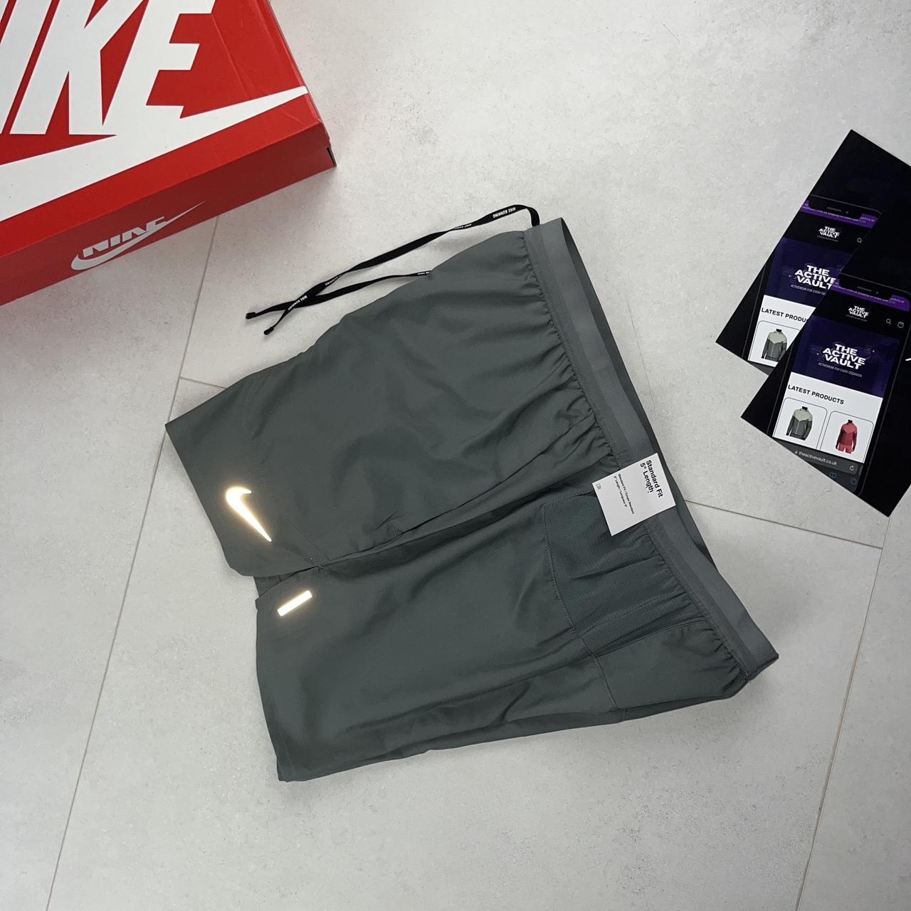 Nike Running Flex Stride 5 Inch Shorts - Smoke Grey - Active Vault