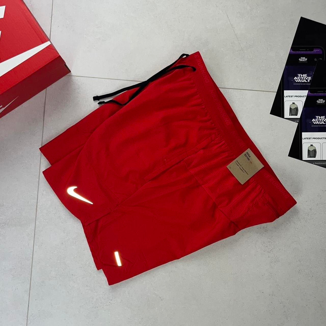 Nike Running Stride 7 Inch Shorts - Red