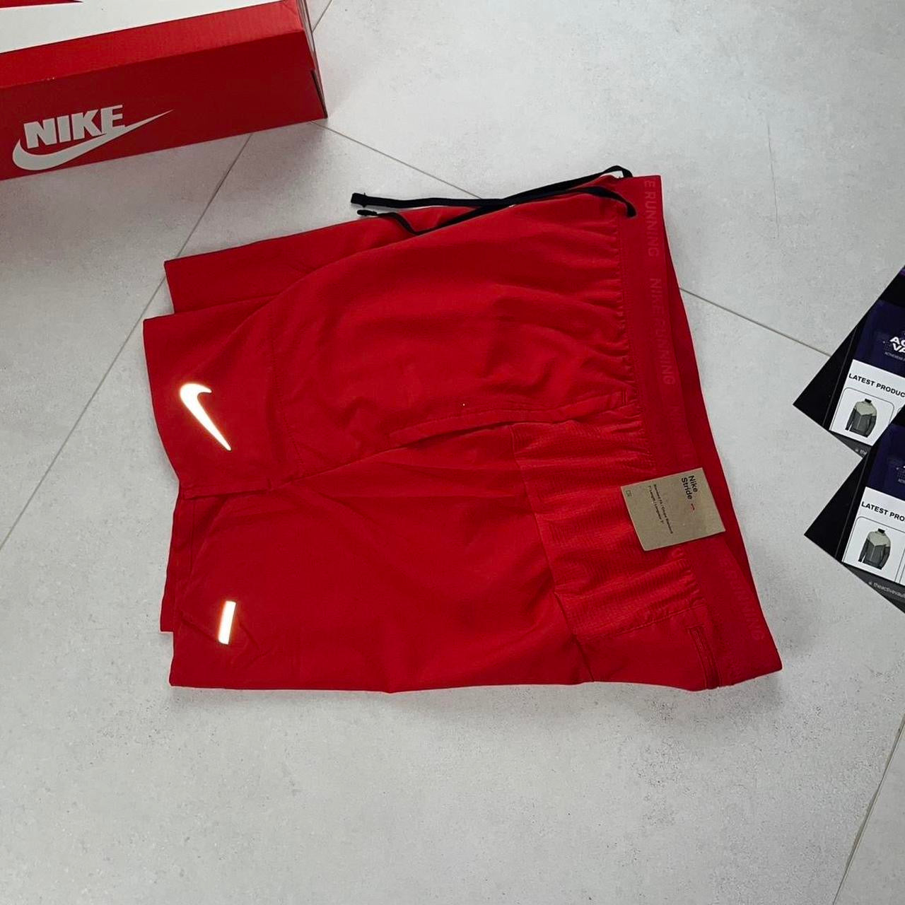 Nike Running Stride 7 Inch Shorts - Red
