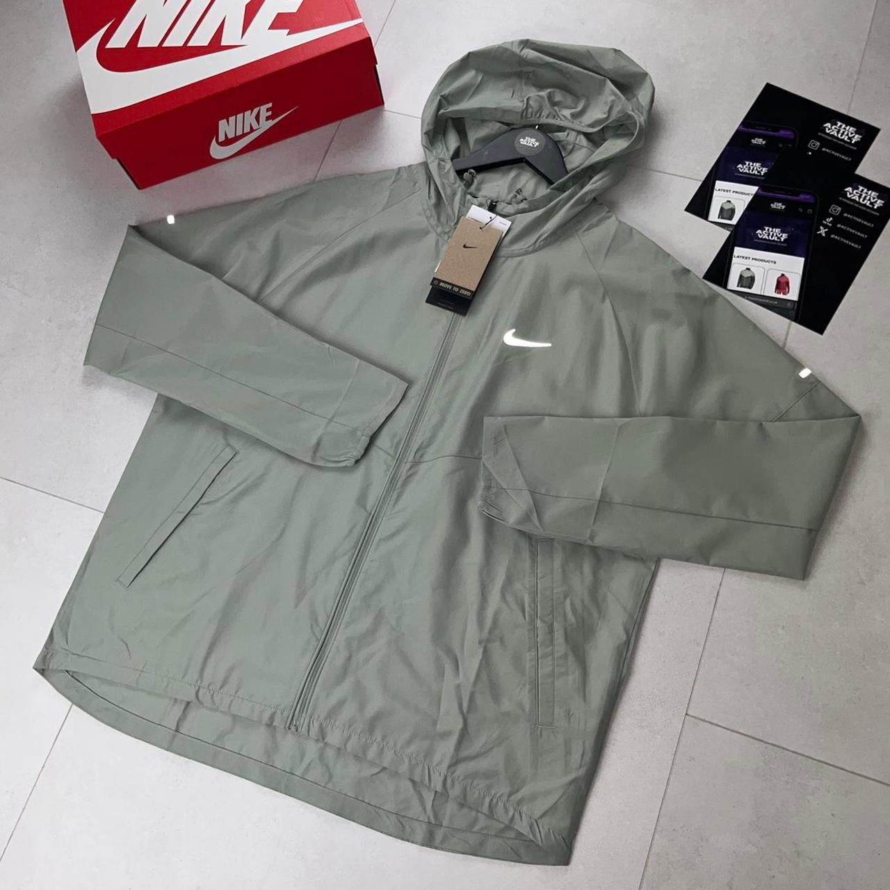 Nike Repel Windrunner Running Jacket - Olive Aura