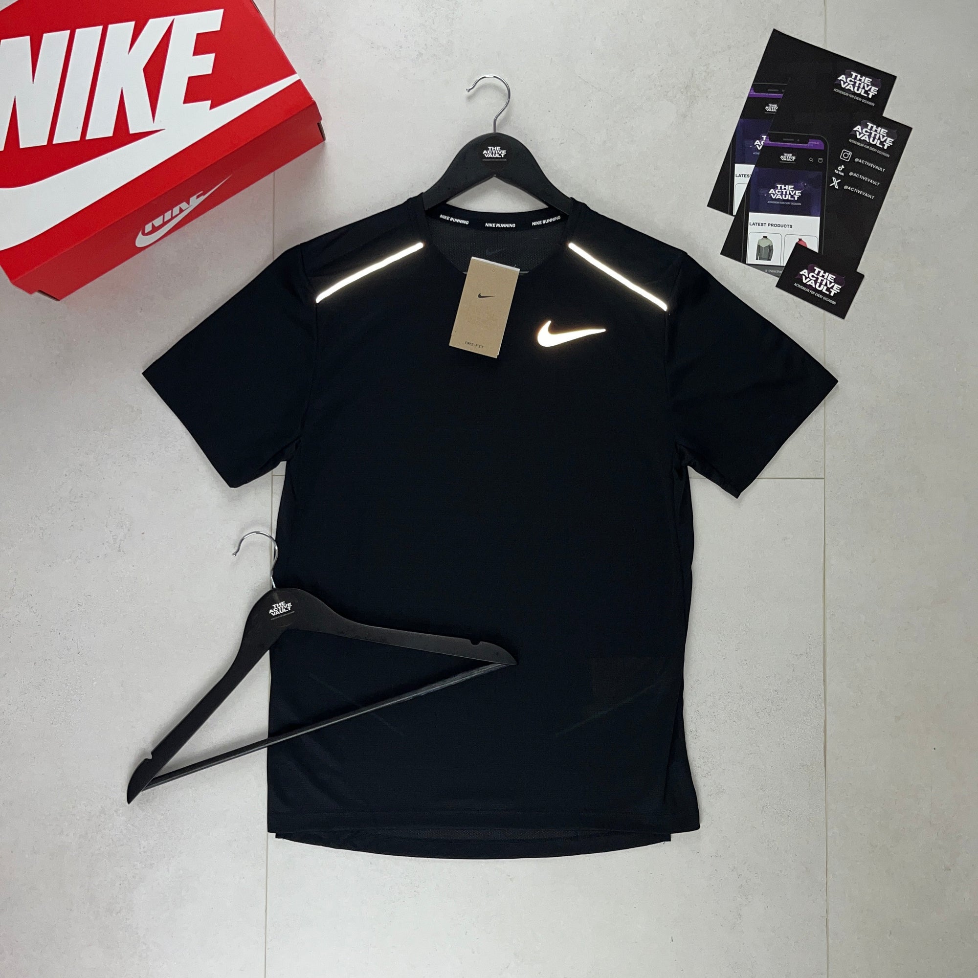Nike 1.0 Miler T-Shirt - Black - Active Vault