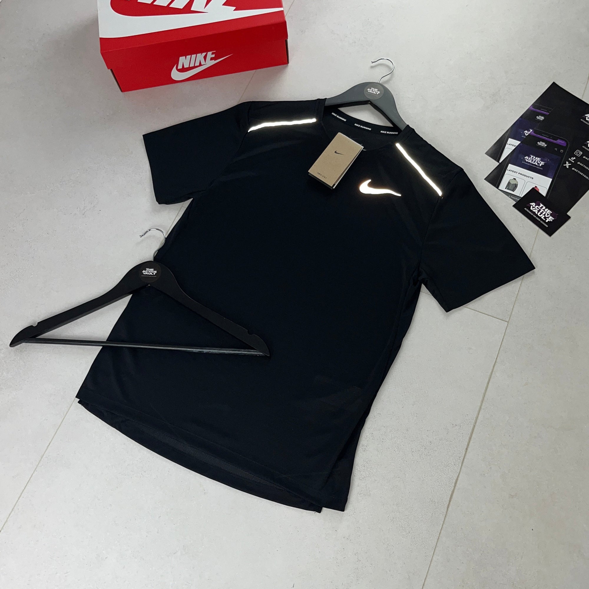 Nike 1.0 Miler T-Shirt - Black - Active Vault