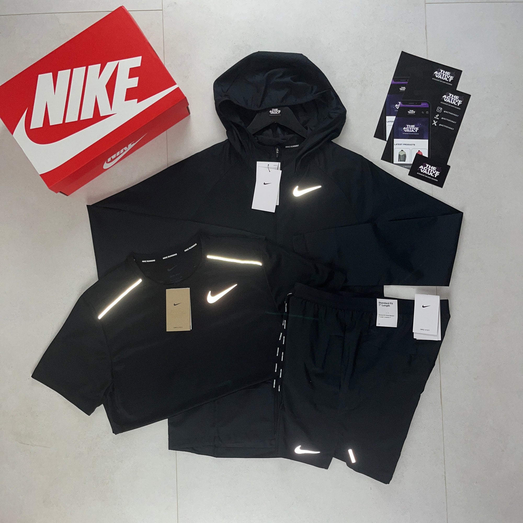 Nike Miler T-Shirt - Windrunner - Flex Stride Shorts Outfit - Black / Black / Black - Active Vault
