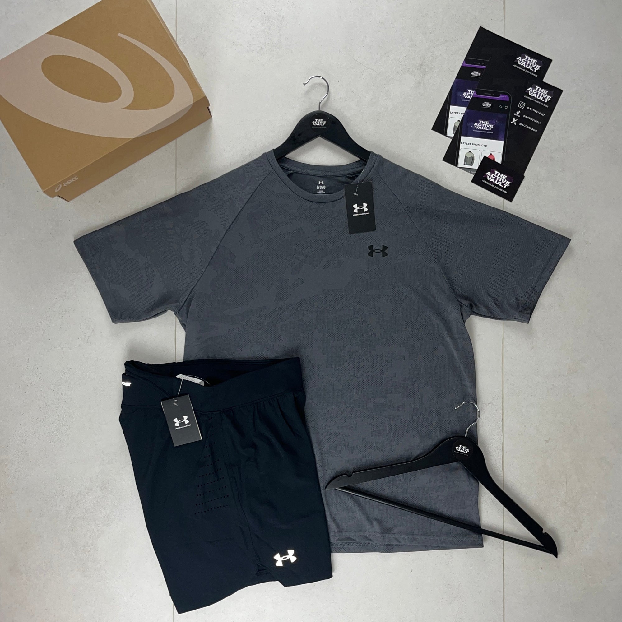 Under Armour Velocity Jacquard Camo T-Shirt and Speedpocket Shorts Set - Castlerock Grey / Black