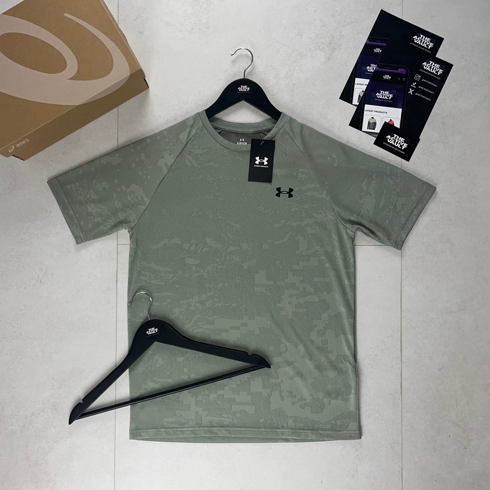 Under Armour Tech Velocity Jacquard Camo T-Shirt - Light Khaki Green