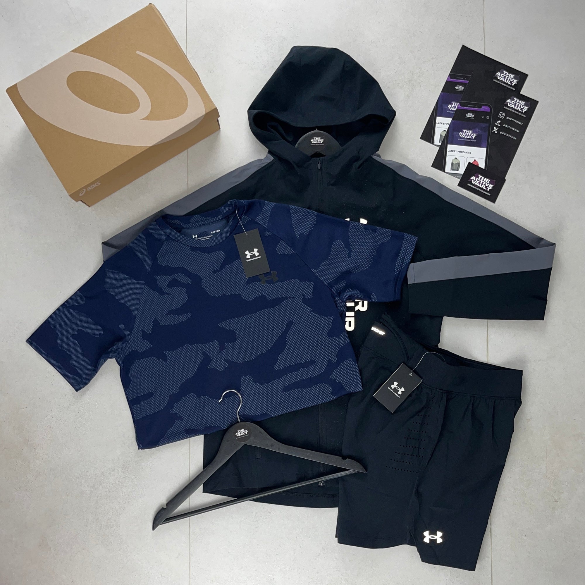 Under Armour Velocity Jacquard T-Shirt - Windbreaker - Speedpocket Shorts Outfit - Midnight Navy / Black / Black
