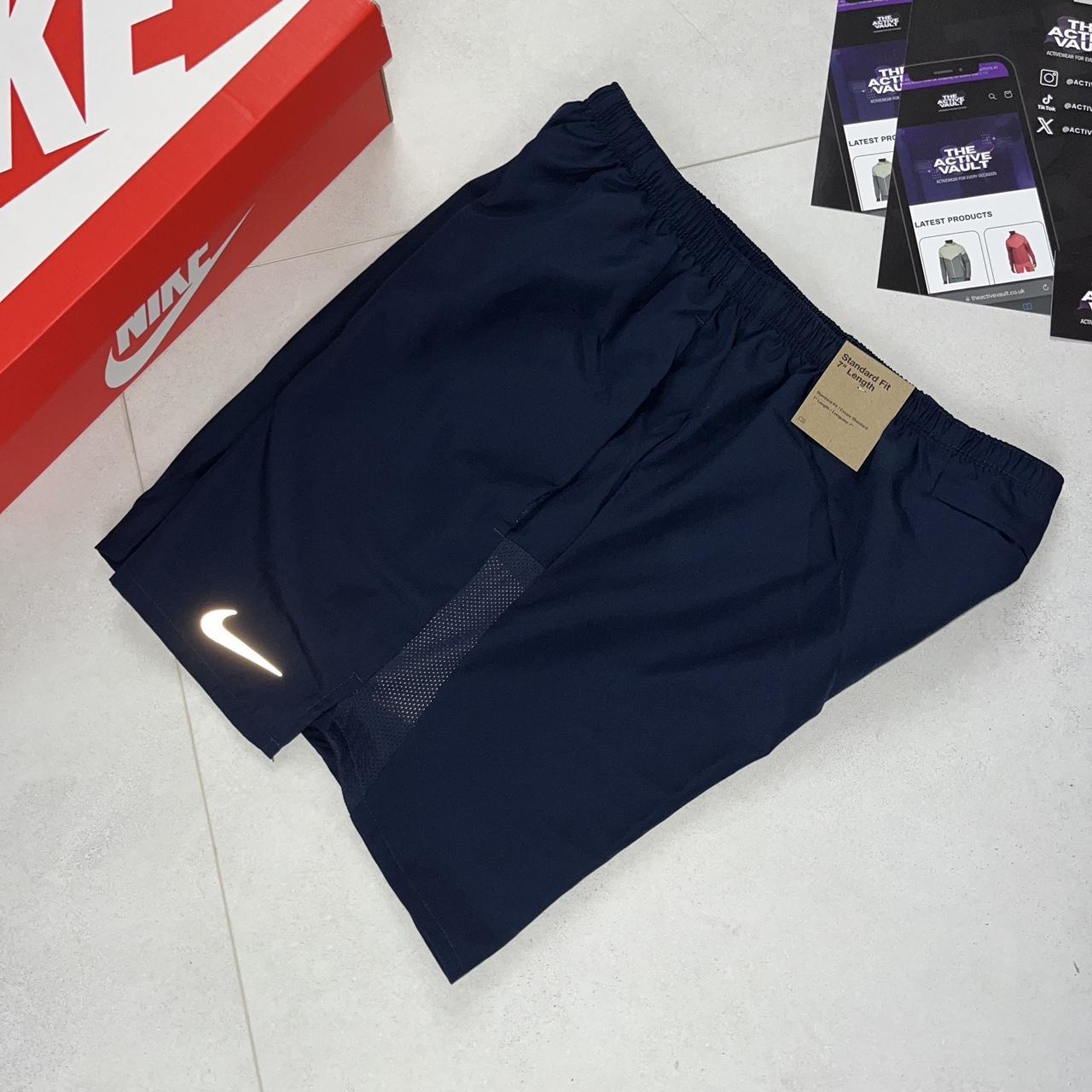 Nike Challenger 7 inch Shorts - Navy (Obsidian Blue)