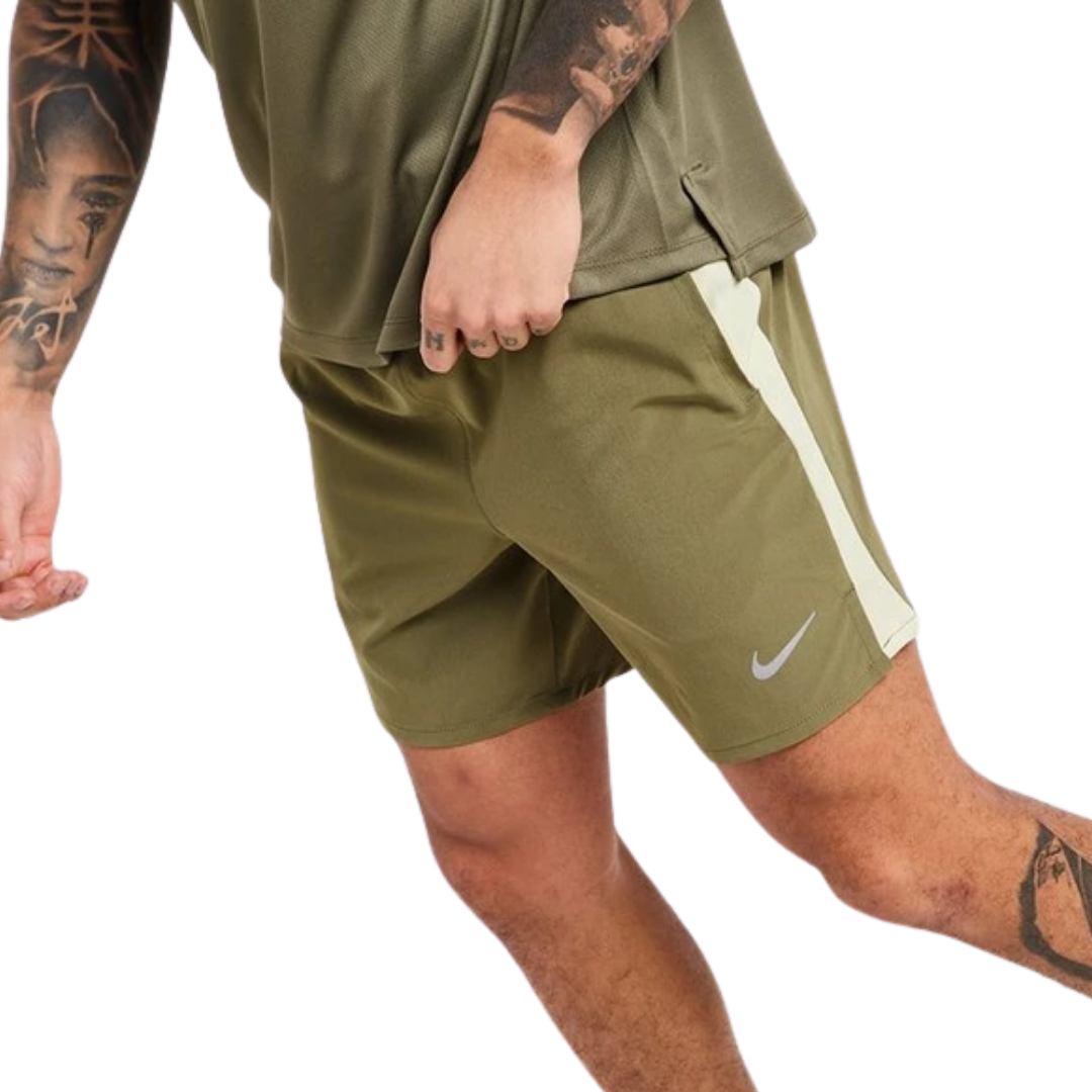 Nike Miler T-Shirt - Windrunner - Challenger Shorts Outfit - Medium Olive Green