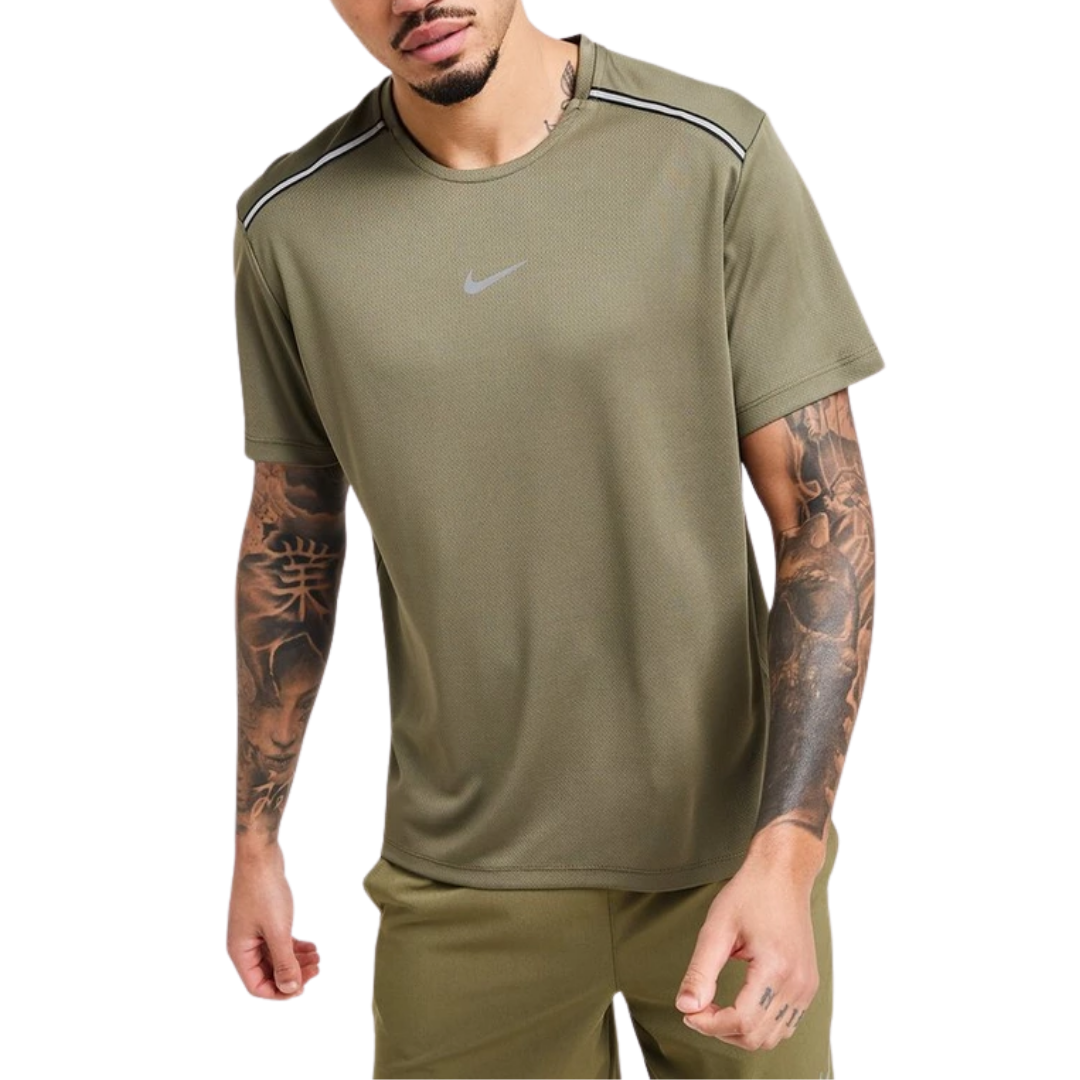 Nike Miler T-Shirt - Windrunner - Challenger Shorts Outfit - Medium Olive Green