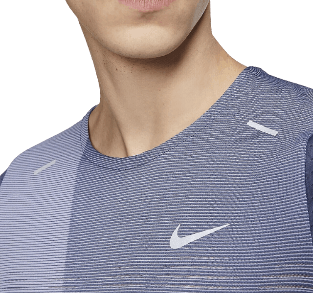 Nike diffused blue clearance shirt