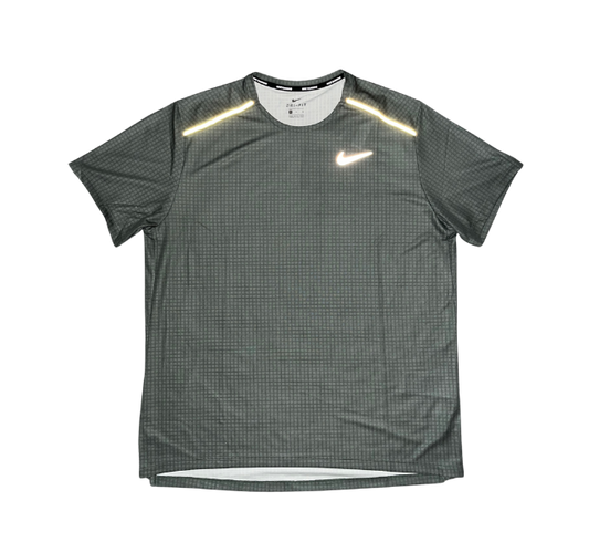 Nike Tech Miler Grid T-Shirt - Khaki - Active Vault