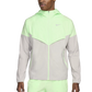 Nike Miler T-Shirt - Windrunner - Challenger Shorts Outfit - Vapour Green/Grey - Active Vault