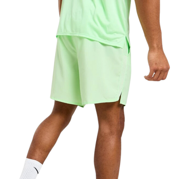 Nike Challenger 7 inch Shorts - Vapour Green - Active Vault