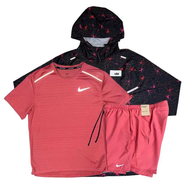 Nike Miler T-Shirt - D.Y.E Windrunner - Challenger Shorts Outfit - Adobe/Black