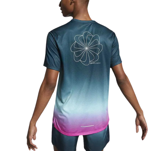 Exclusive nike outfits online
