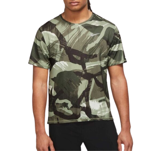 Nike Miler T-Shirt - Windrunner - Flex Stride Shorts Outfit - Oil Green Camo/Smoke Grey - Active Vault