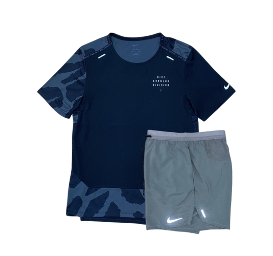 Nike Dri-FIT Run Division Rise 365 T-Shirt and Flex Stride Shorts Set - Black Camo/Grey