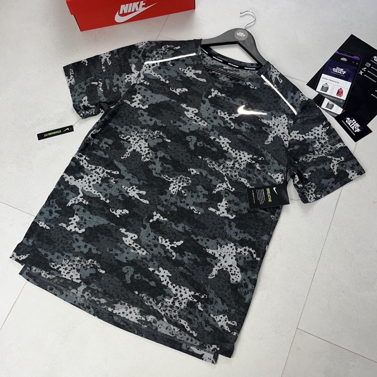 Nike Breathe Rise 365 Miler T-Shirt - Black/Grey Camo