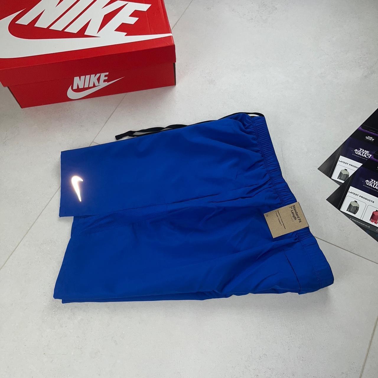 Nike Challenger 7 inch Shorts - Royal Blue