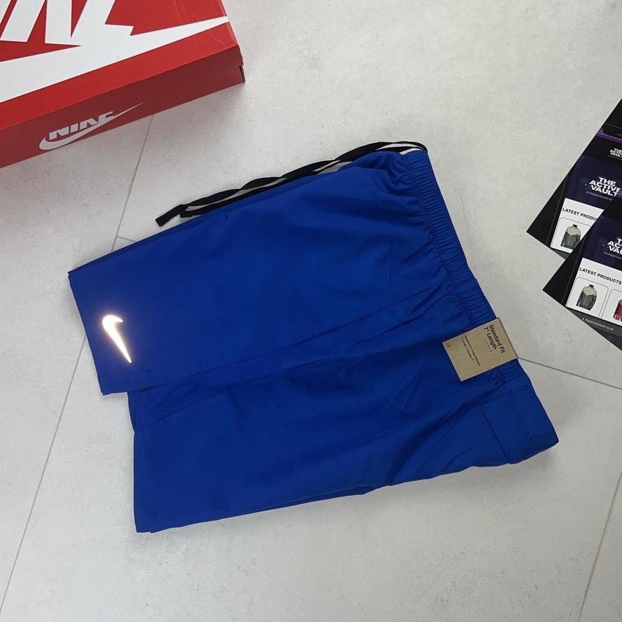 Nike Challenger 7 inch Shorts - Royal Blue