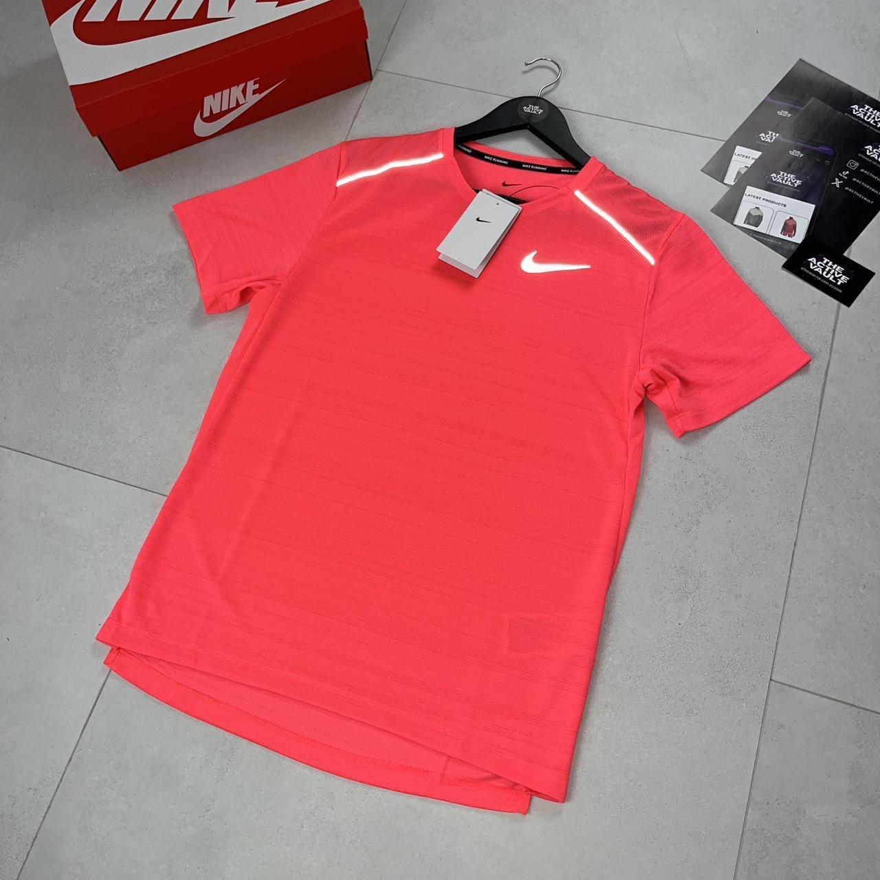 Nike Miler 1.0 T-Shirt - Hot Punch