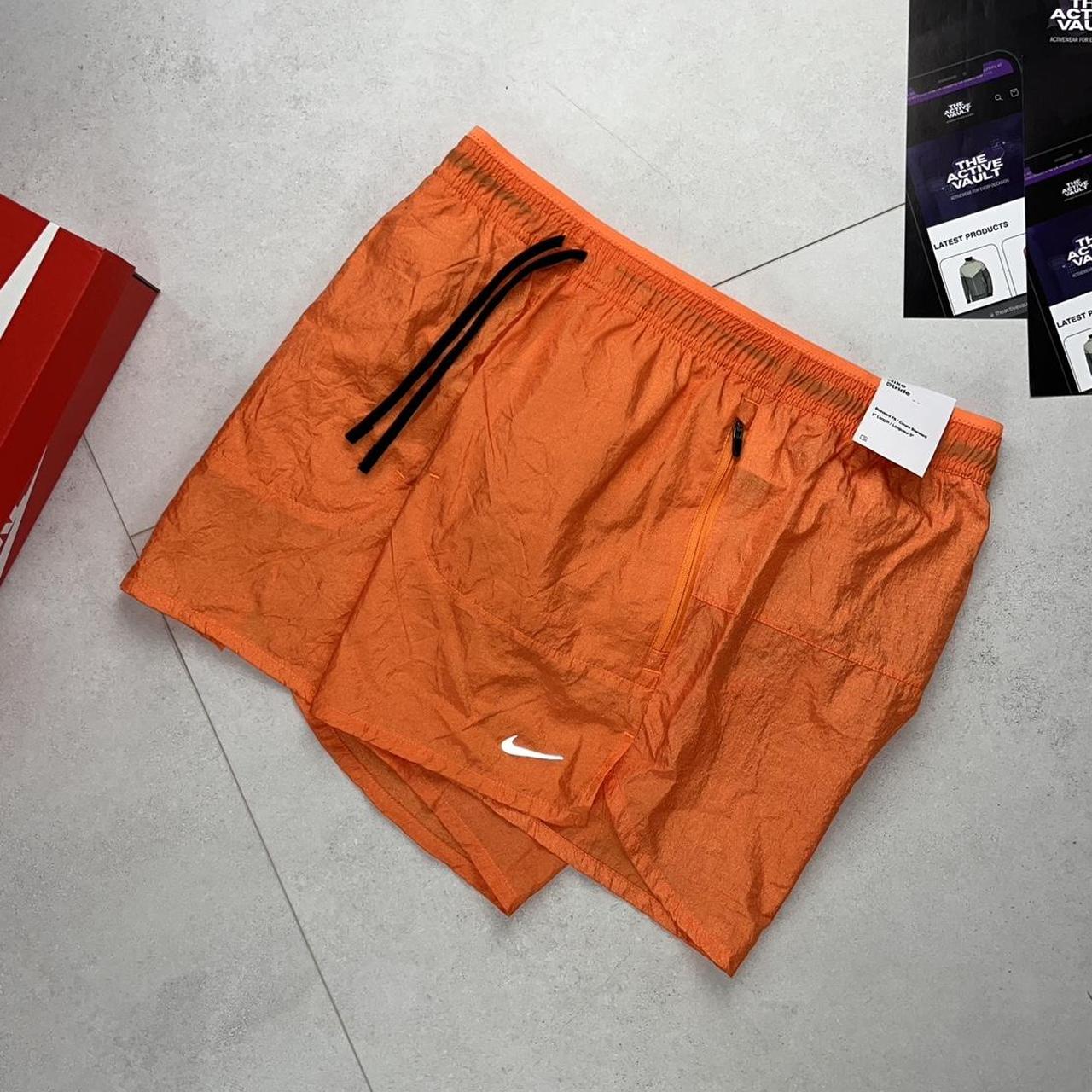 Nike Run Division Flex Stride 5-Inch Shorts - Bright Mandarin (Orange)