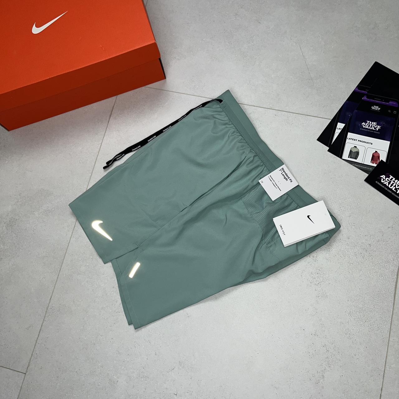Nike Running Flex Stride 7-Inch Shorts - Mineral Green - Active Vault