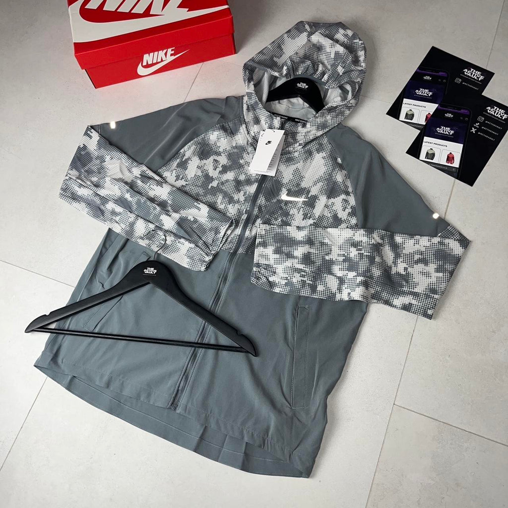 Nike Windrunner Running Jacket - Cool Grey Camo