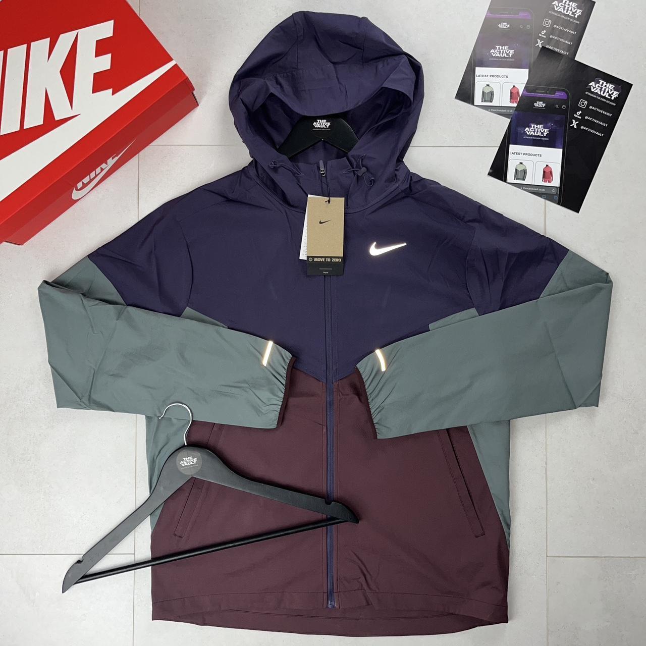 Nike Windrunner Running Jacket - Burgundy Crush