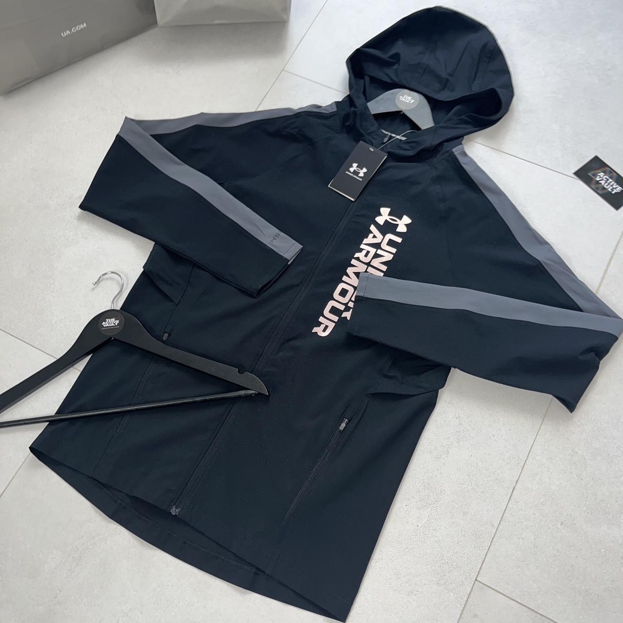 Under Armour "Out Run The Storm" Running Jacket - Black/Grey - Active Vault