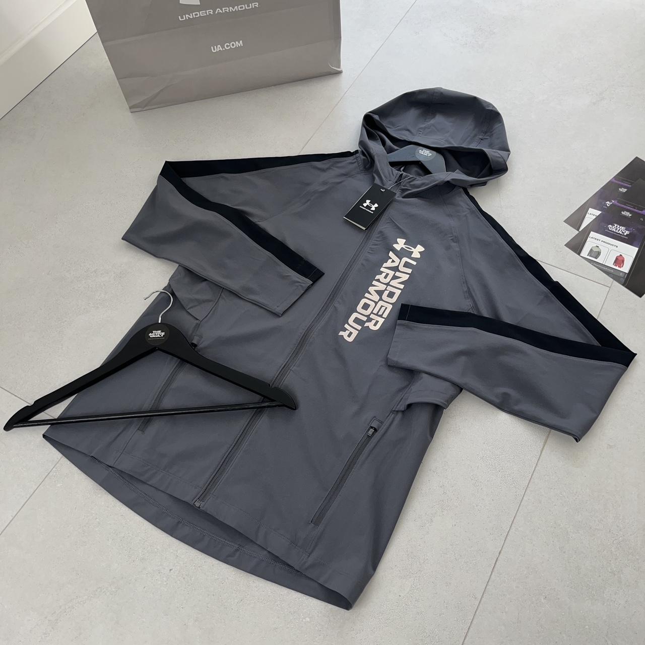 Under Armour "Out Run The Storm" Running Jacket - Grey/Black