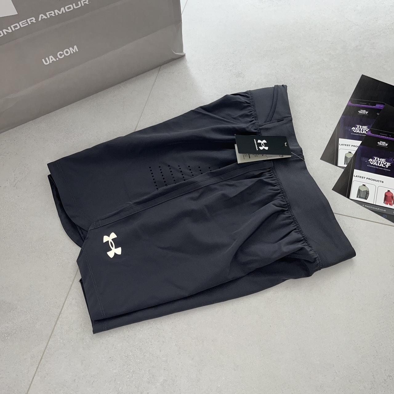 Under Armour Speedpocket 7 Inch Shorts - Grey - Active Vault
