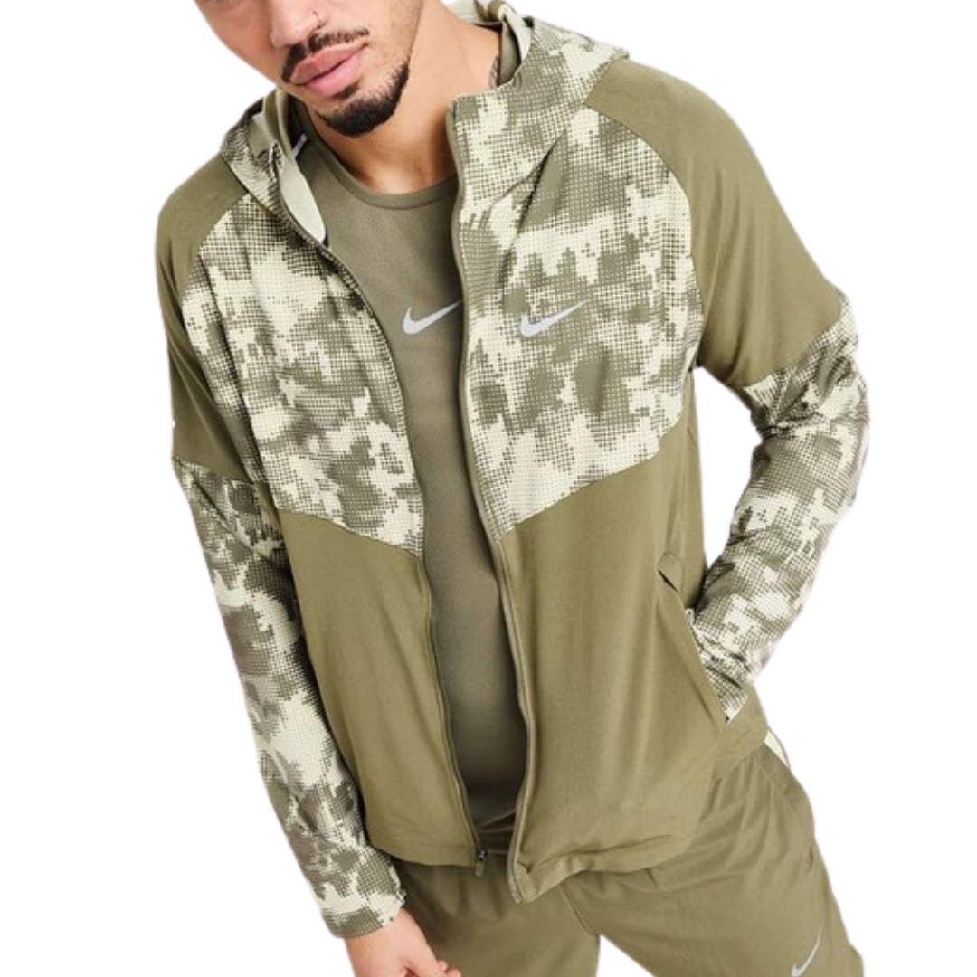 Nike Miler T-Shirt - Windrunner - Challenger Shorts Outfit - Medium Olive Green